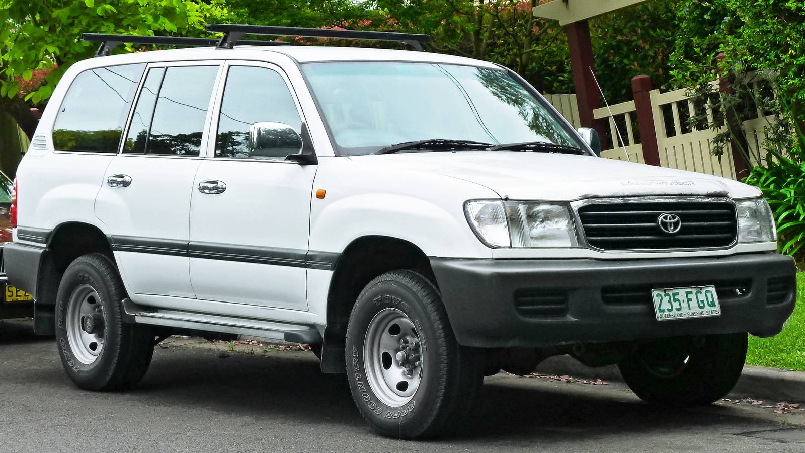Bơm Xăng Toyota Land Cruiser OEM MPU-105