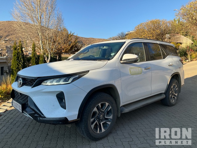 Má Phanh Trước Toyota Fortuner OEM MS-1482