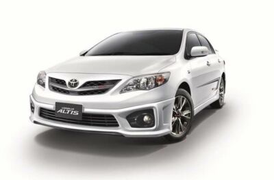 Đèn Hậu Miếng Ngoài Led - R Toyota Corolla Altis OEM 8155102470