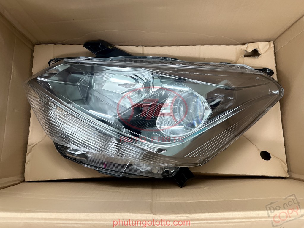 Vỏ Đèn Pha Phải Toyota Wigo Mã phụ tùng 81130bz340