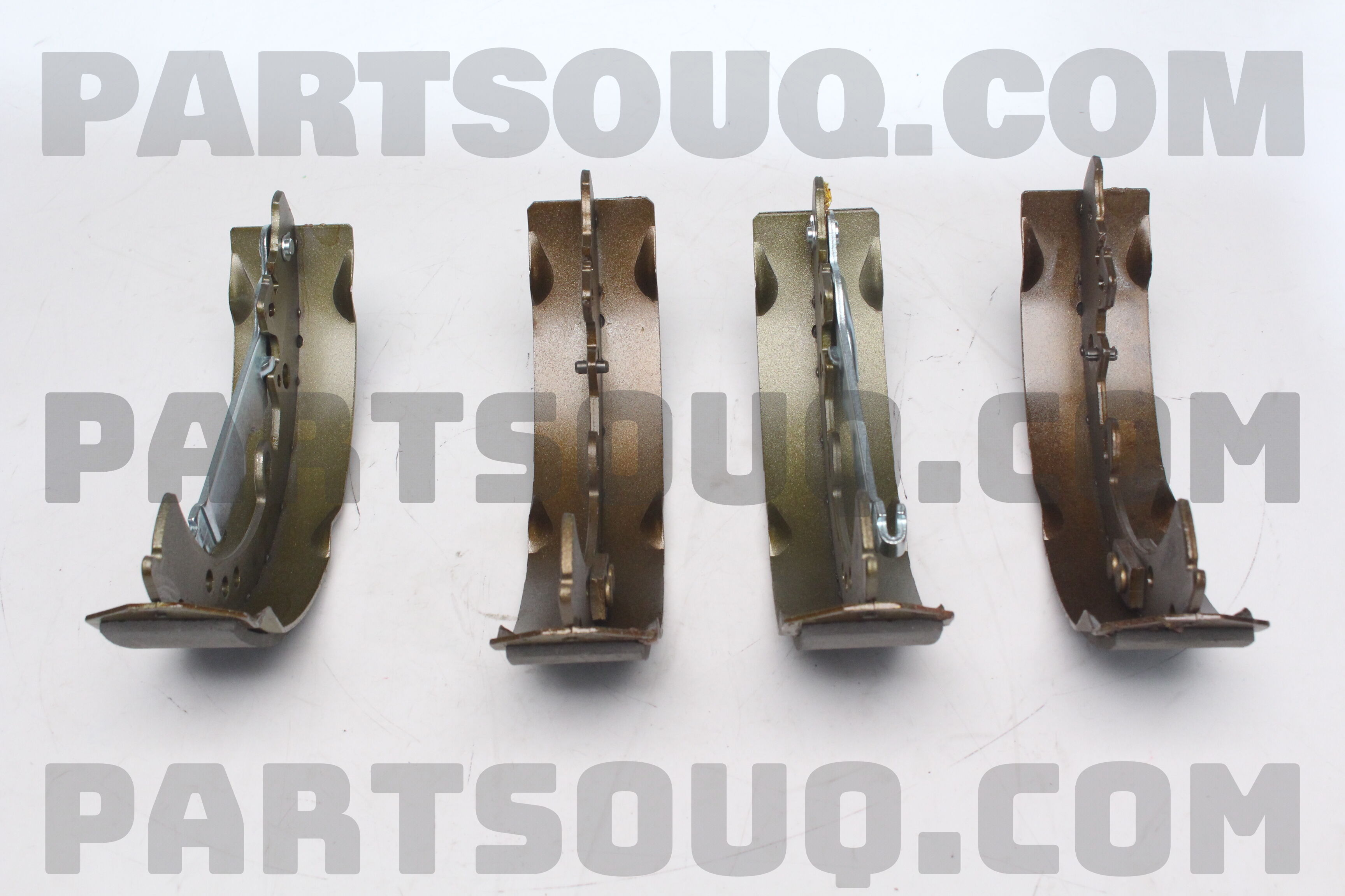 Má Phanh Guốc Sau Toyota Fortuner OEM 044950K070