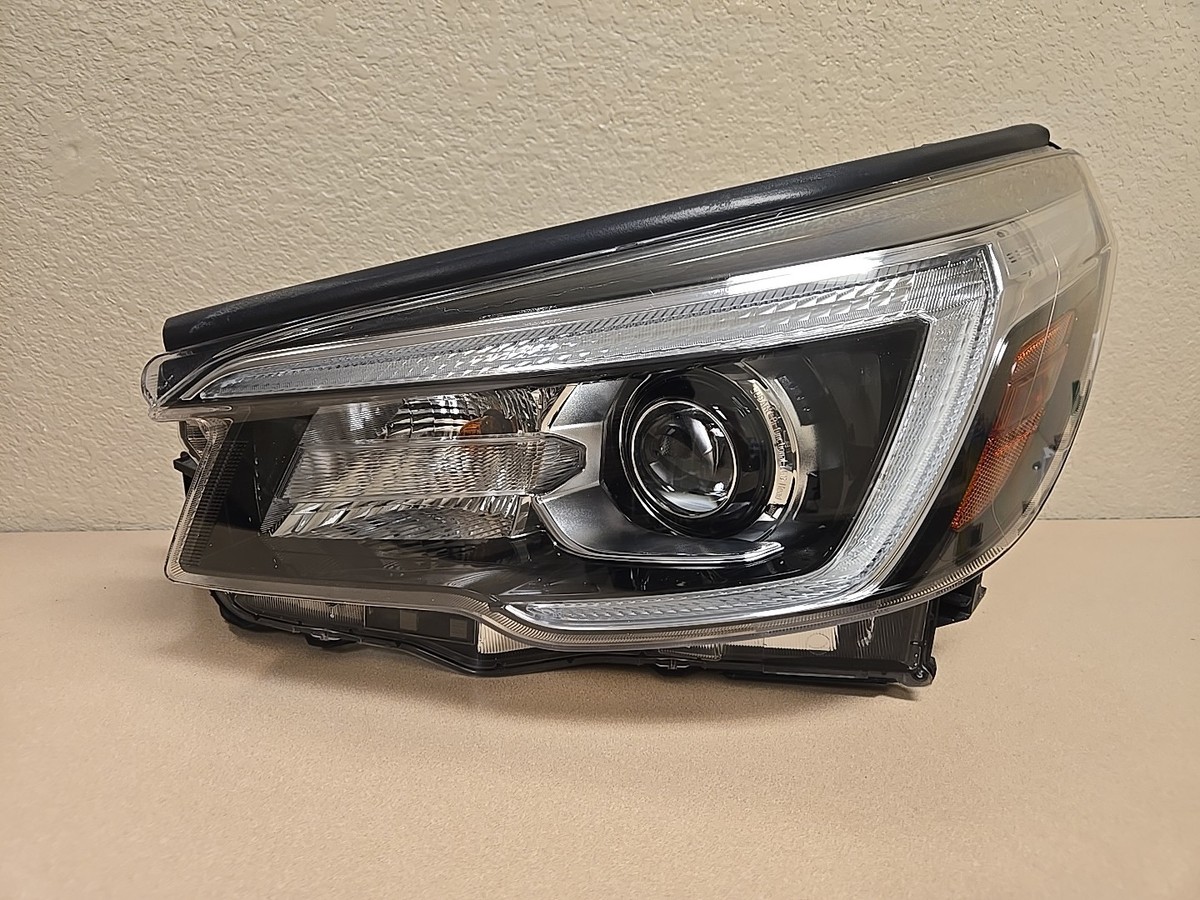 Đèn Pha Trái Bản Iseys Subaru Forester Mã phụ tùng 84002SJ250