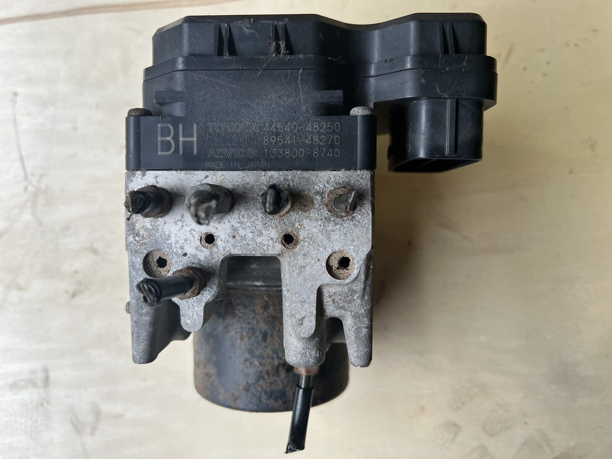 Bi May Ơ Sau (Abs) Lexus RX 350h / RX 450h OEM 3DACF041D6CR