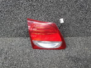 Đèn Hậu Miếng Ngoài Trái Lexus IS Mã phụ tùng 8156153171