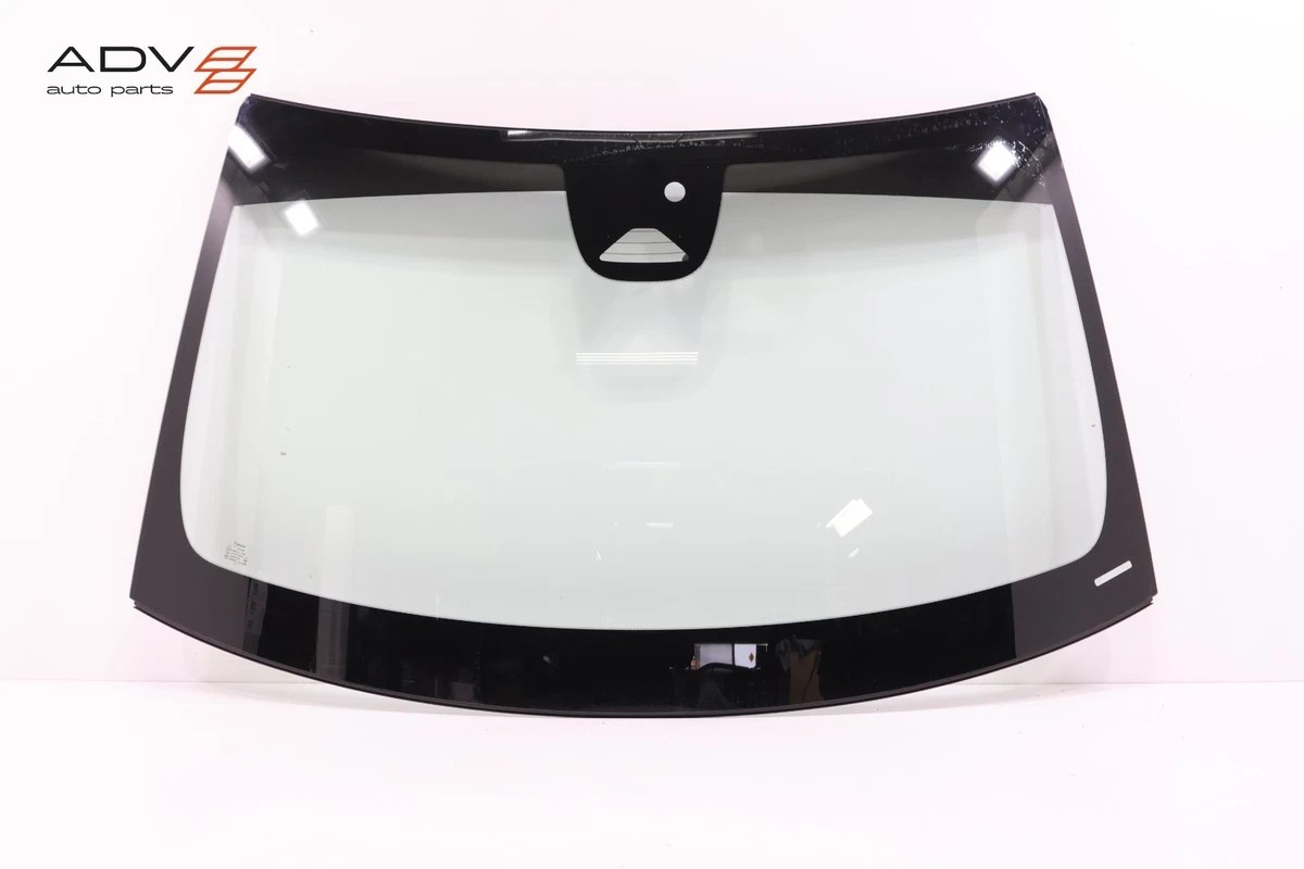 Kính Chắn Gió Trước Có Cảm Biến Lexus NX Mã phụ tùng 5610178907