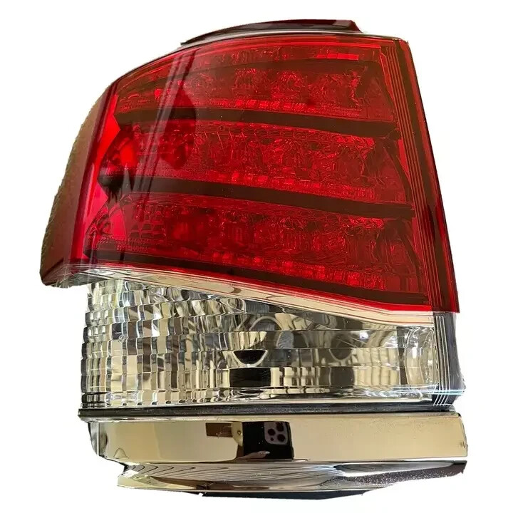 Đèn Hậu Miếng Ngoài Xin An Trắng - L (Led) Lexus LX 570 Mã phụ tùng 8156160A50