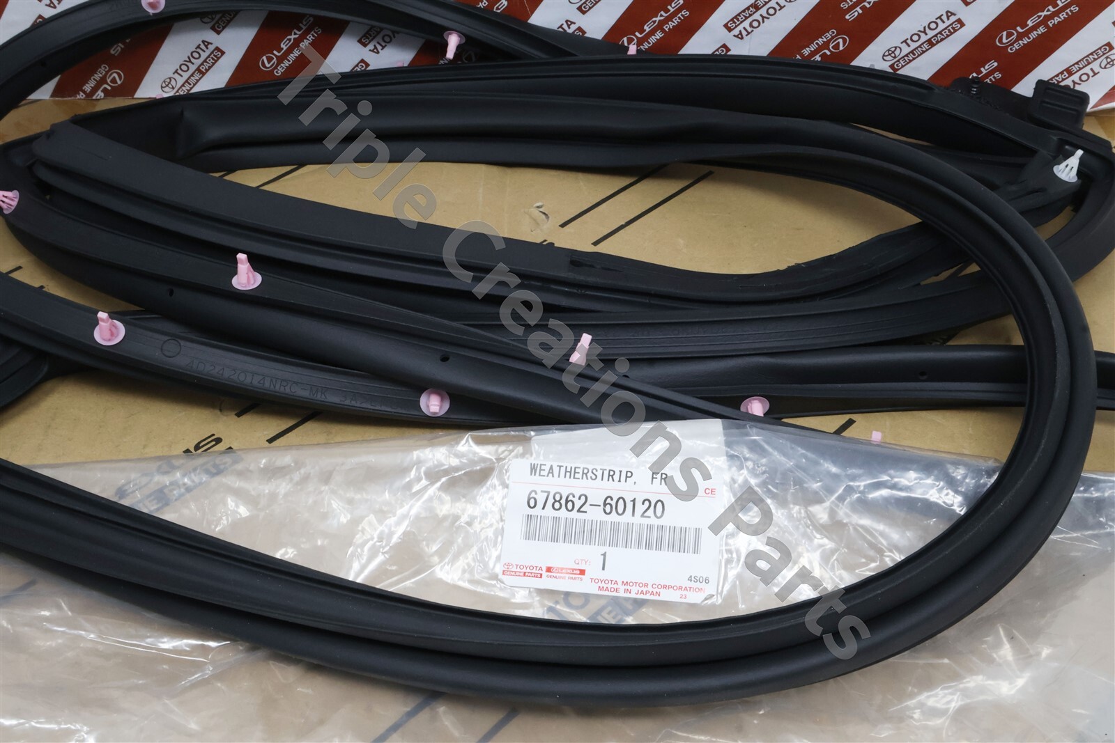 Gioăng Thành Cánh Cửa Trước Trái Lexus GX 470 Mã phụ tùng 6786260120