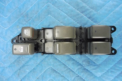 Công Tắc Lên Xuống Kính Tổng Lexus LS Mã phụ tùng 8404050110