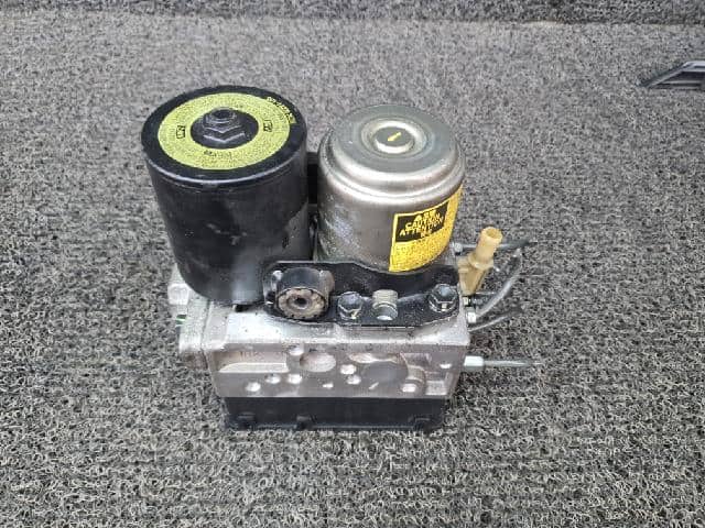 Cụm Điều Khiển Abs Lexus GS Mã phụ tùng 4451030260
