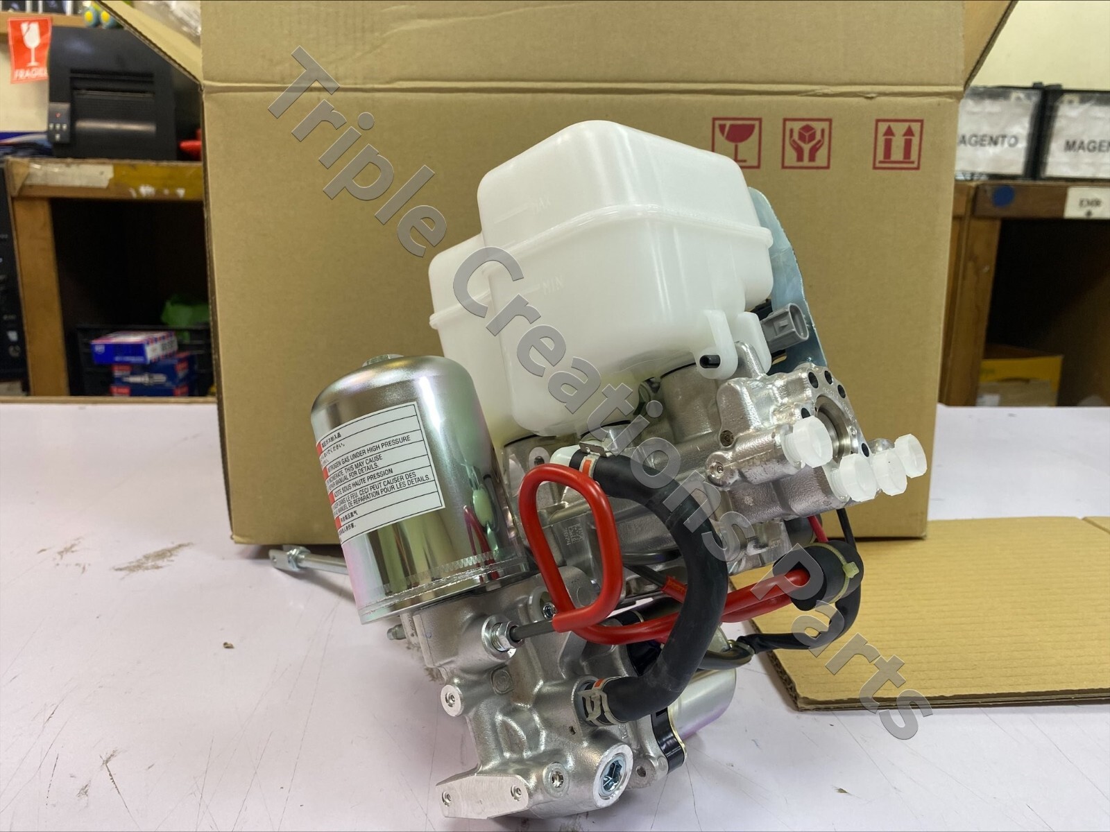 Cụm Điều Khiển Abs Lexus GX 400/ 460 / GX 460 Mã phụ tùng 4705060410