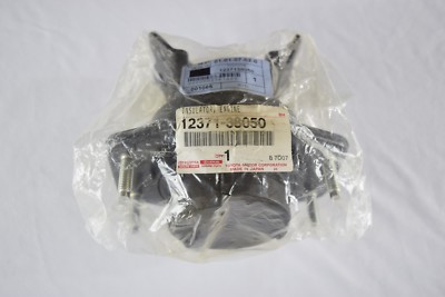 Cao Su Chân Hộp Số Lexus LS Mã phụ tùng 1237138050