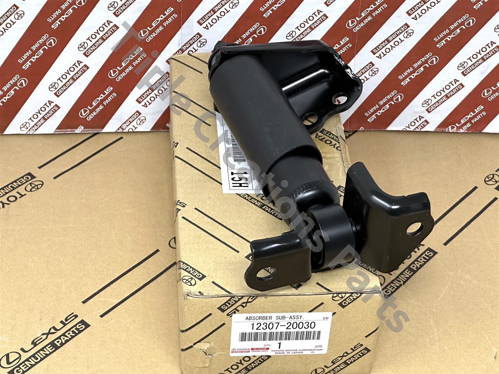 Chân Máy Đầu Máy Phát Lexus RX 300/ 330/ 350 OEM 123090H060