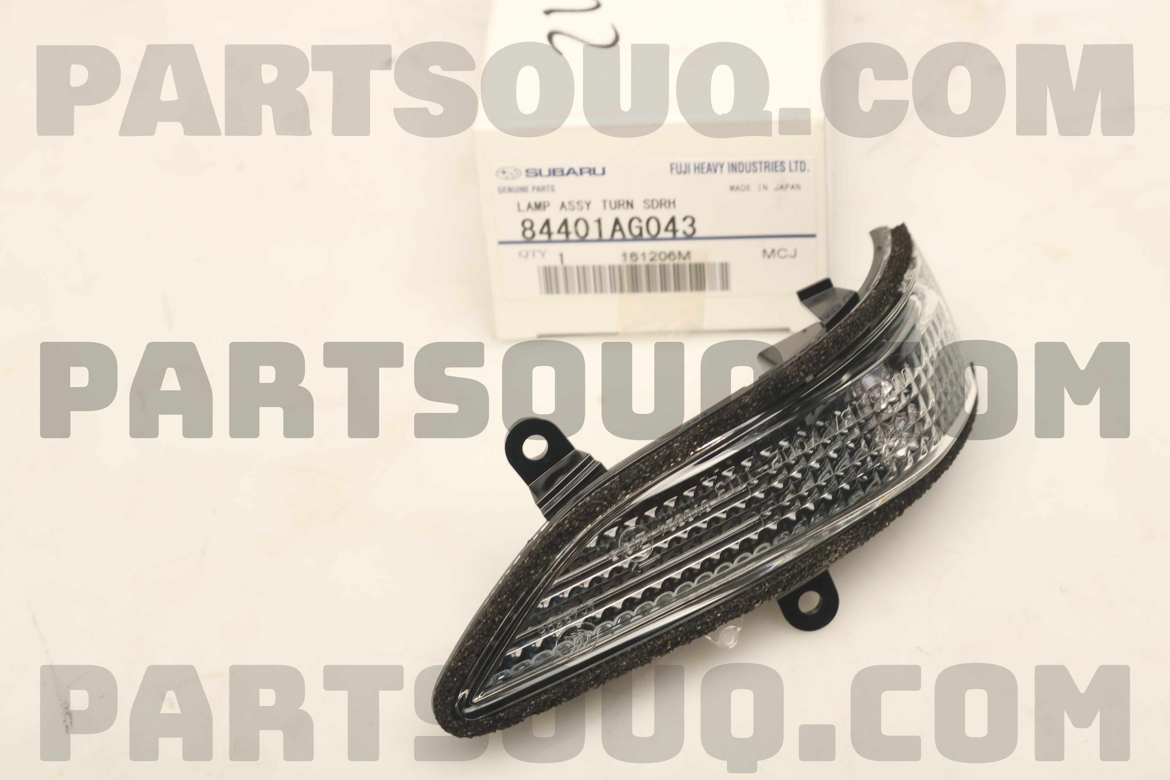 Đèn Xin Nhan Gương Bên Trái Trái Subaru outback Mã phụ tùng 84401AG043
