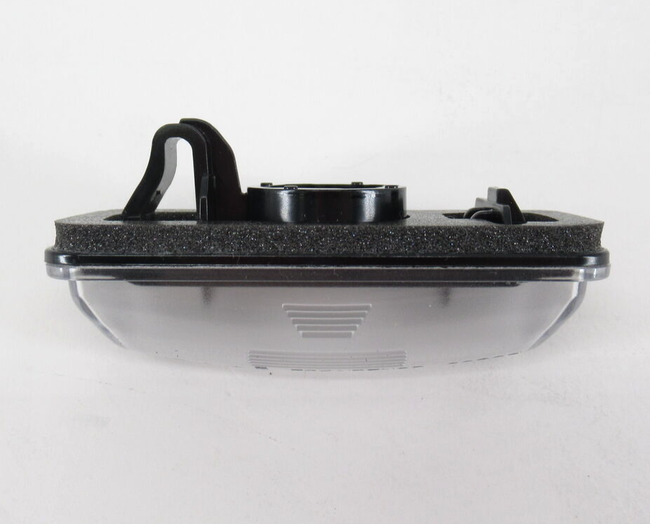 Đèn Hậu Trái Subaru Forester Mã phụ tùng 84912SG110