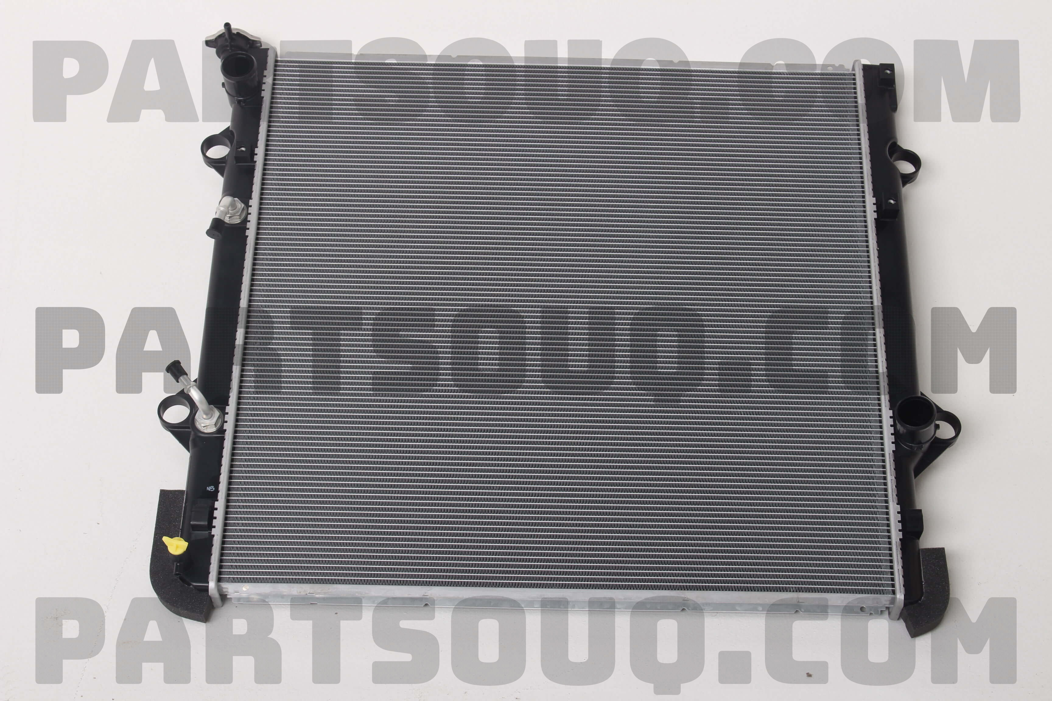 Két Nước Làm Mát Động Cơ Lexus GX 400/ 460 / GX 460 Mã phụ tùng 1640038253