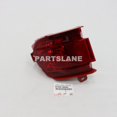 Đèn Phản Quang Cản Sau Trái Lexus LX 570 Mã phụ tùng 8145660050