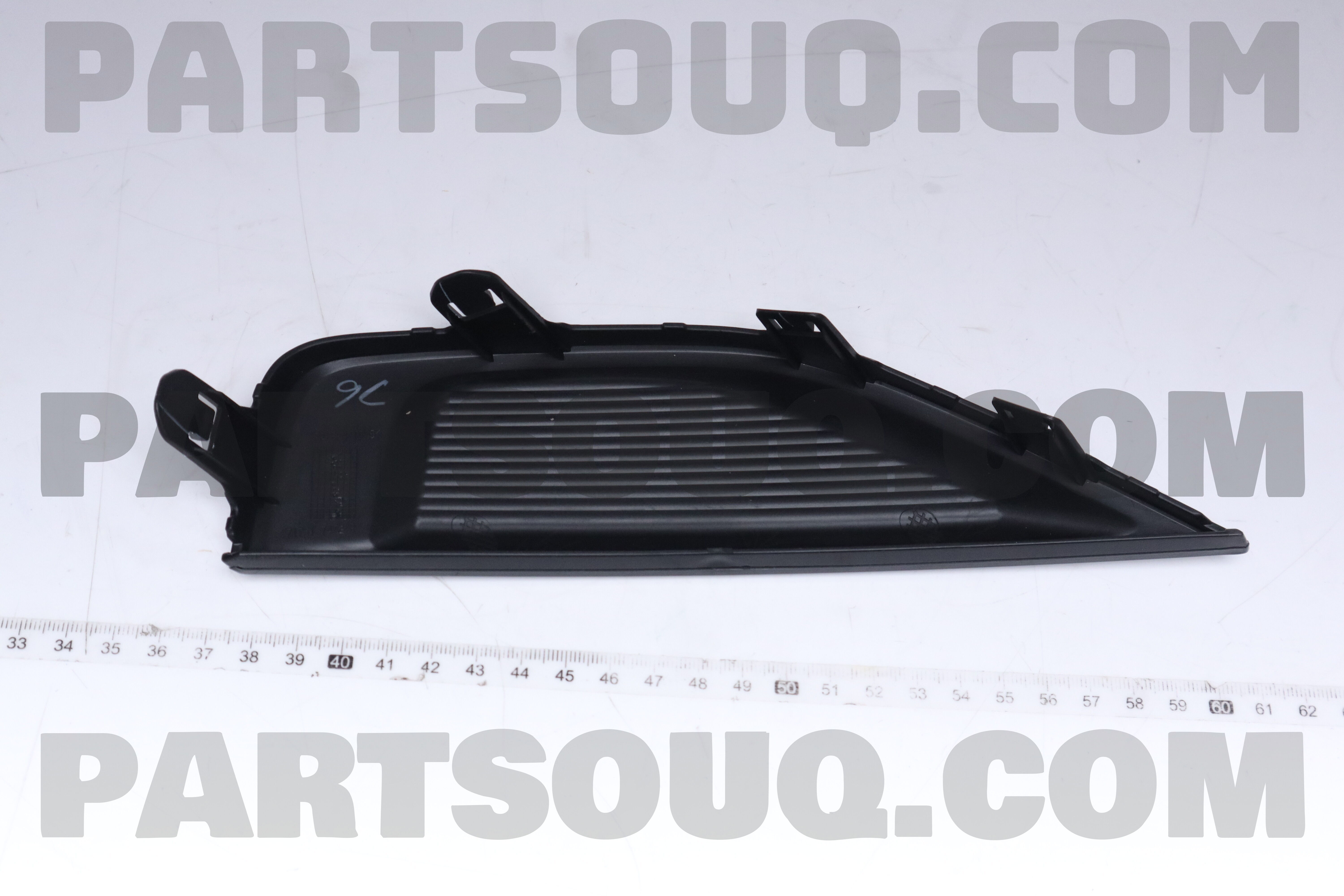 Ốp Đèn Gầm Phải - Có Lỗ Suzuki Swift Mã phụ tùng 71751M74L10