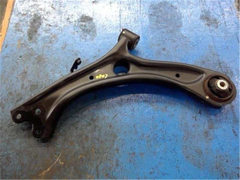 Càng A Trái Vặn Ren Suzuki Swift Mã phụ tùng 4520258M00