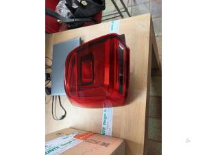 Đèn Hậu Trái Bản Hatback Volkswagen polo Mã phụ tùng 6C0945111