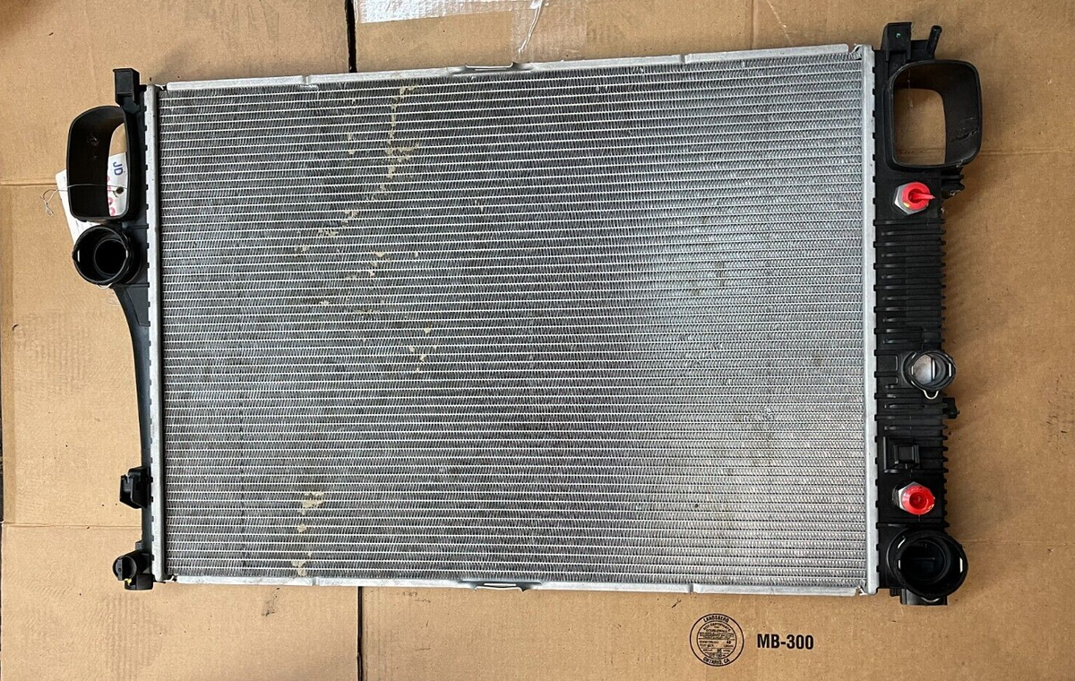 Két Nước At Mercedes-Benz S Mã phụ tùng A2215002603