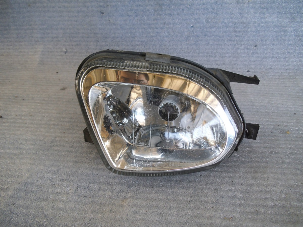 Đèn Gầm - R Mercedes-Benz E Mã phụ tùng A2118200656