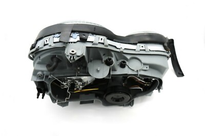 Đèn Pha Trái Mercedes-Benz E Mã phụ tùng A2108201161