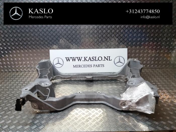 Giá Đỡ Động Cơ Mercedes-Benz C Mã phụ tùng A2036280657