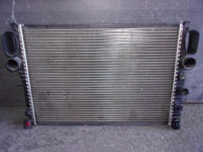 Két Nước At Mercedes-Benz E Mã phụ tùng A2115000102