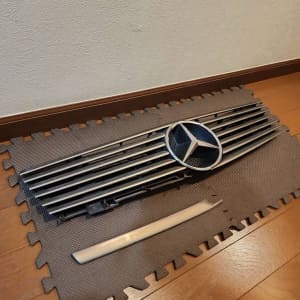 Ca Lăng Mercedes-Benz E Mã phụ tùng A2108800683