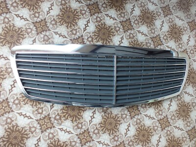 Ca Lăng W211 Mercedes-Benz E Mã phụ tùng A2118800283
