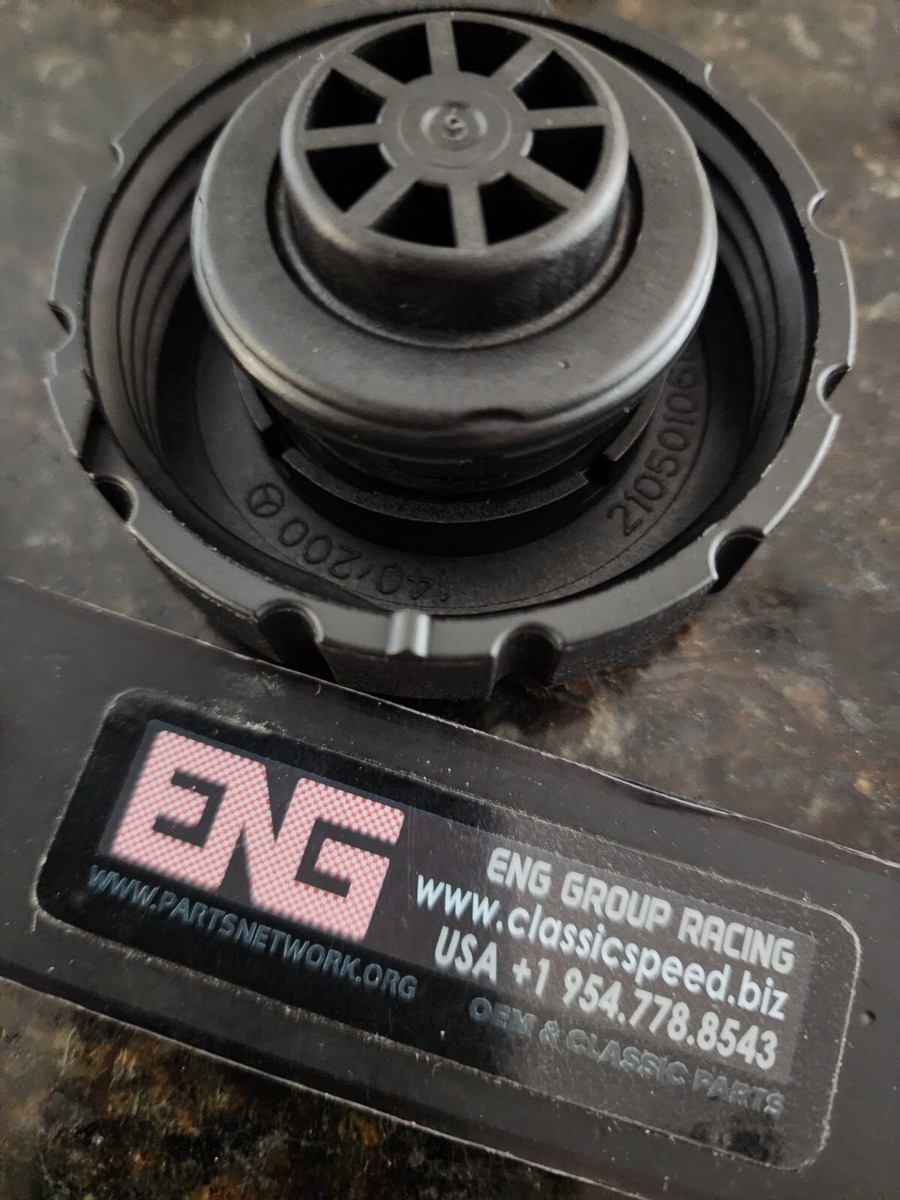 Nắp Bình Nước Phụ Mercedes-Benz C Mã phụ tùng A2105010615