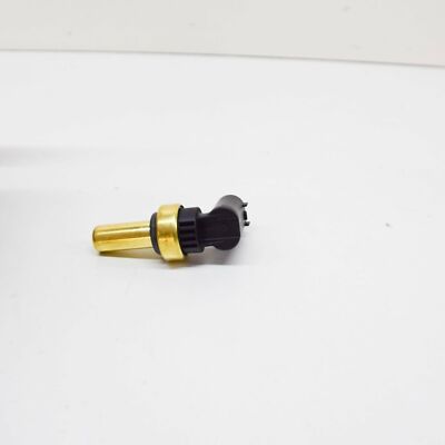 Cảm Biến Nhiệt Độ Nước Mercedes-Benz C Mã phụ tùng A0999053800