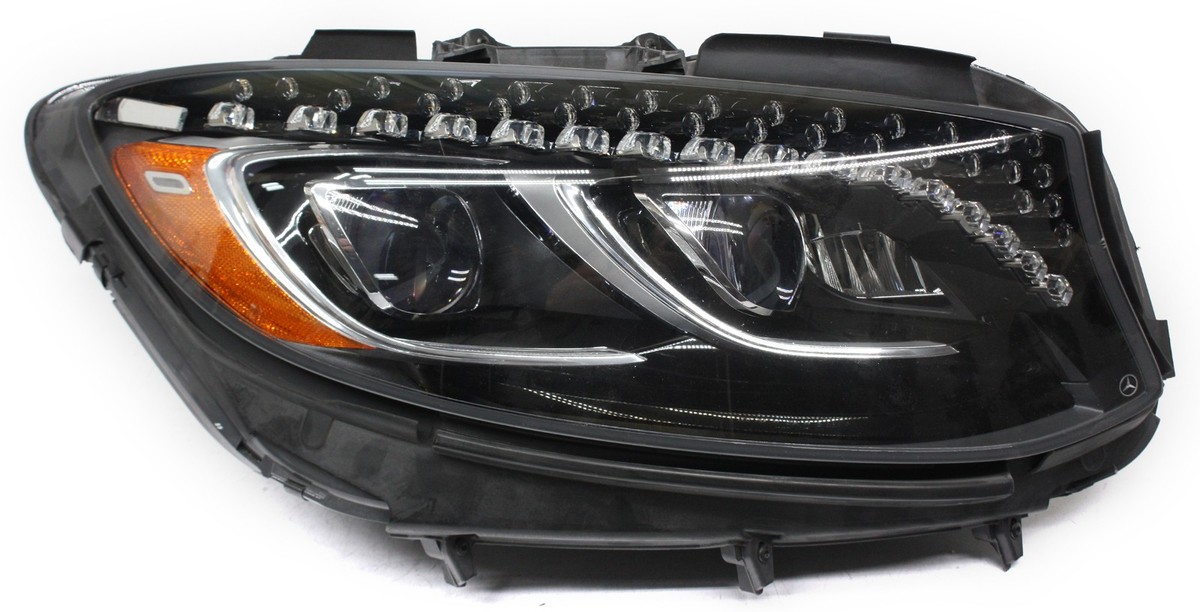 Đèn Hậu Phải Mercedes-Benz MB OEM 8973680940-HF