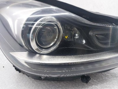 Đèn Pha Phải Mercedes-Benz C Mã phụ tùng a2048204439
