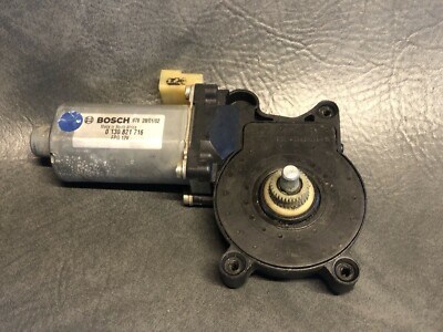 Mô Tơ Nâng Hạ Kính Sau Trái Bmw Seri 3 Mã phụ tùng 676283620630
