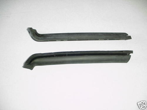 Nẹp Chân Kính Cánh Cửa Trước Trái Mercedes-Benz C Mã phụ tùng A2047251565