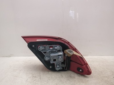 Đèn Hậu Phải Amg Mercedes-Benz C Mã phụ tùng A2048202064