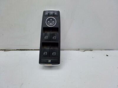 Công Tắc Lên Xuống Kính Tổng Mercedes-Benz E Mã phụ tùng A2048703558