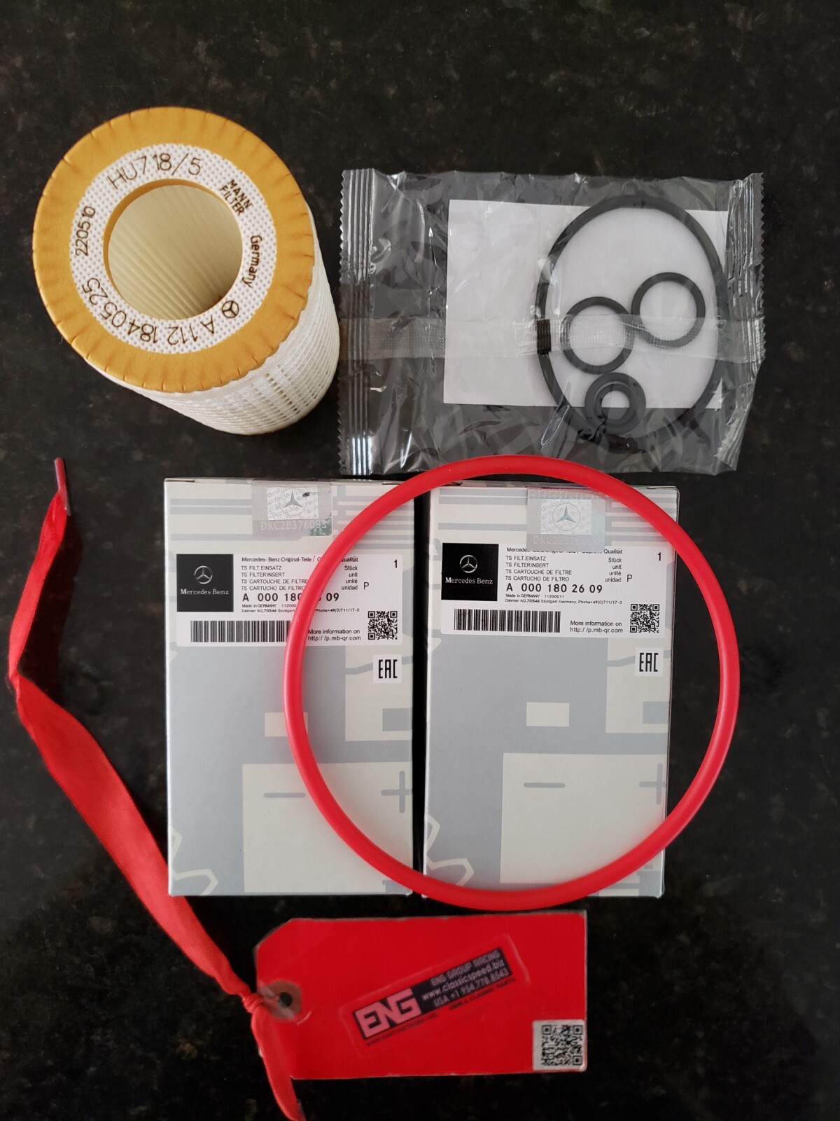Lọc Dầu Động Cơ Mercedes-Benz C Mã phụ tùng A0001802609