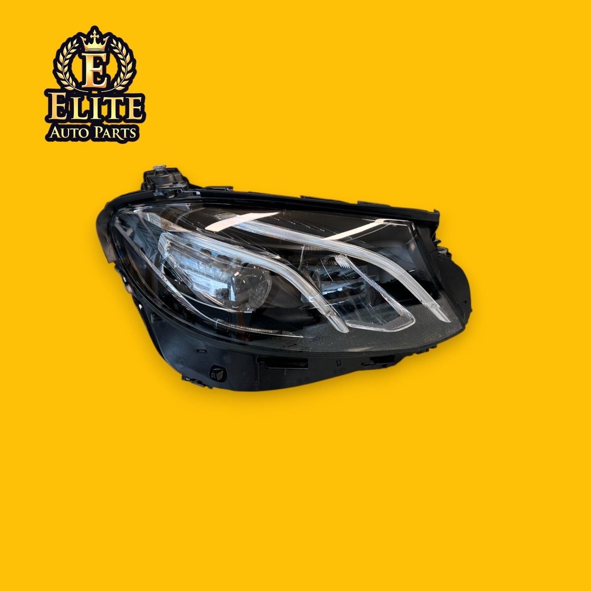 Đèn Pha Phải Mercedes-Benz E Mã phụ tùng A2139066601