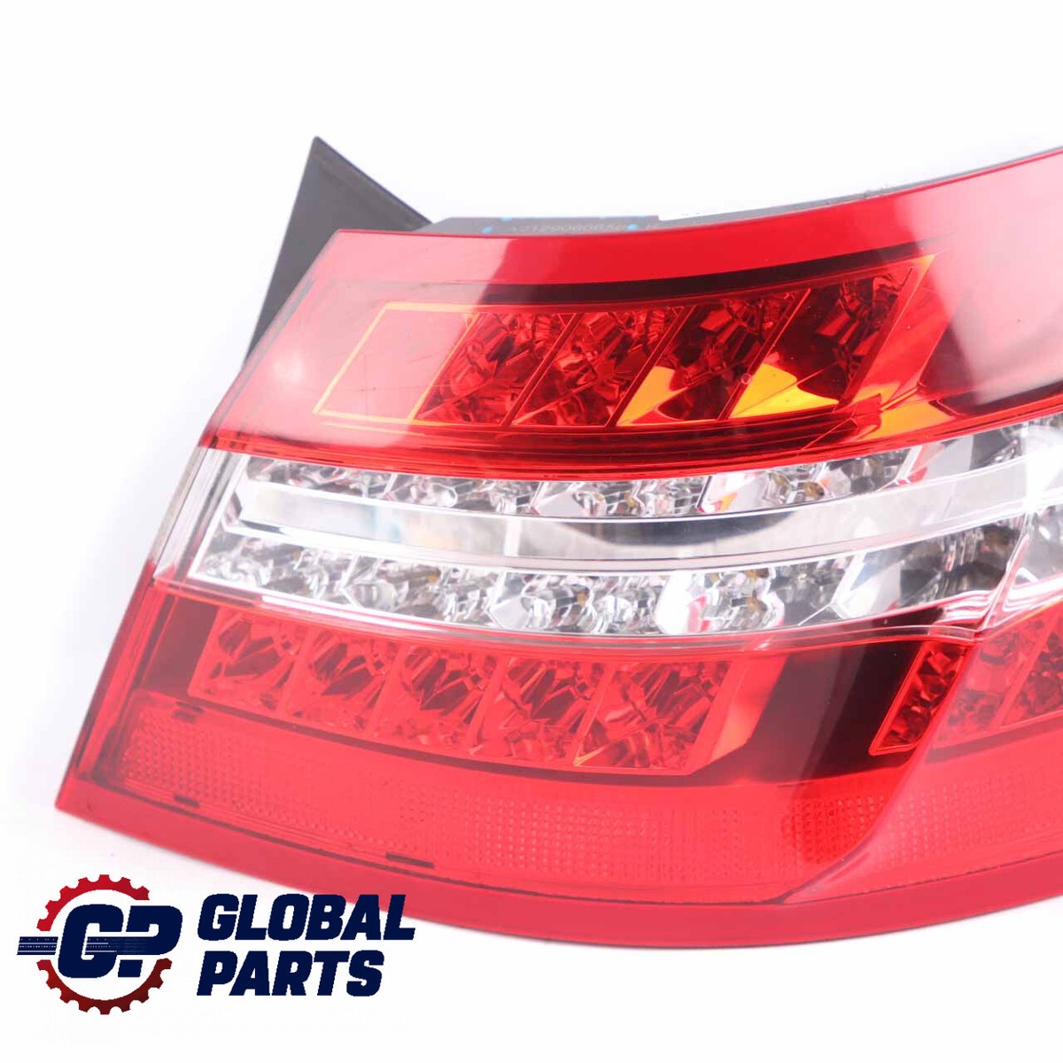 Đèn Hậu Miếng Ngoài Phải Mercedes-Benz E Mã phụ tùng A2129060658