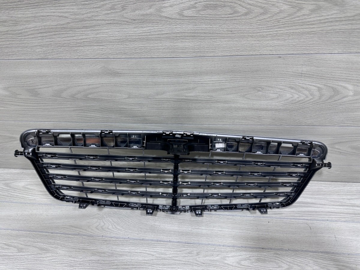 Ca Lăng E300 Mercedes-Benz E Mã phụ tùng A2128800983