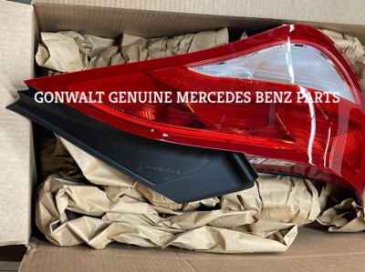 Đèn Hậu Trái Mercedes-Benz CLA Mã phụ tùng A1179060101