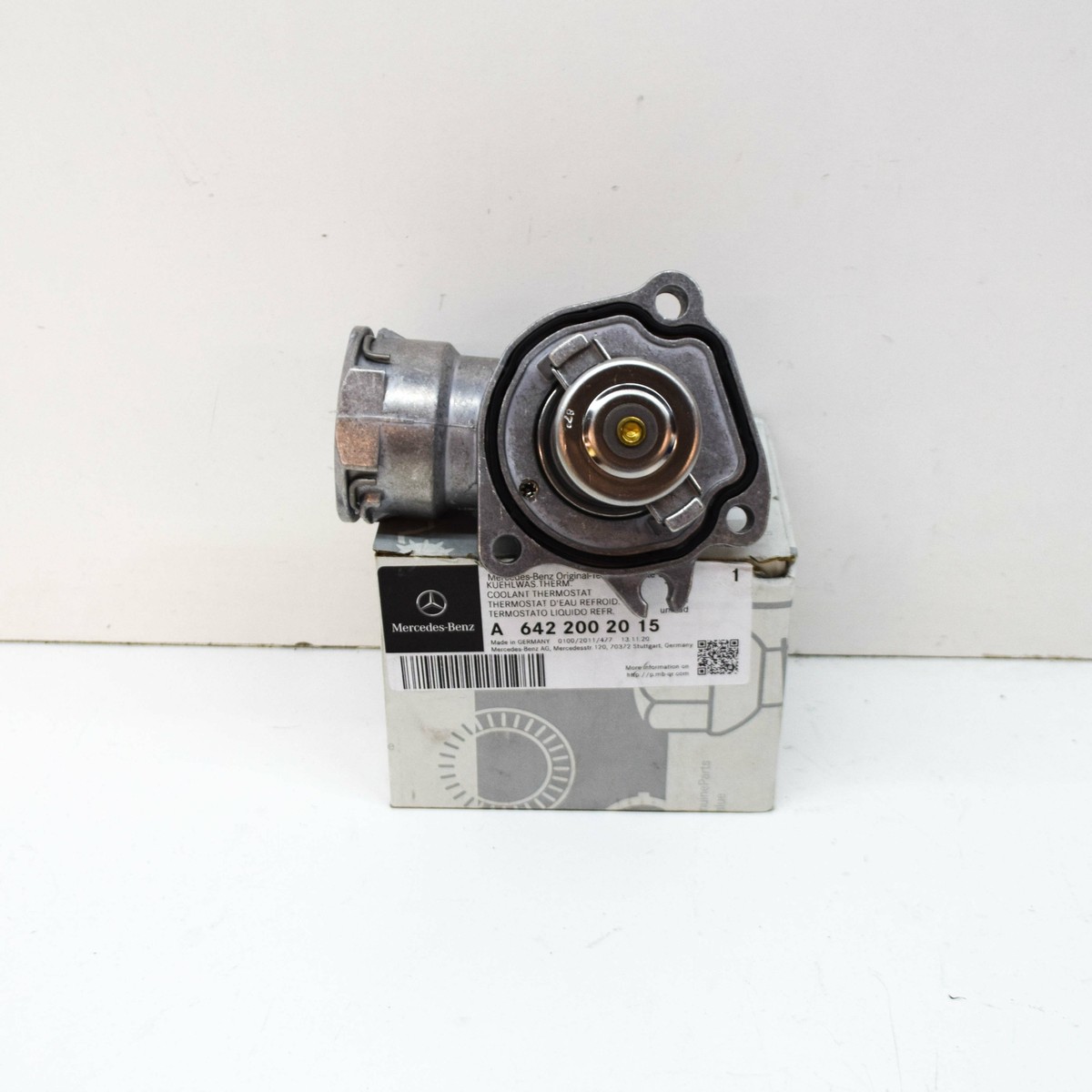 Bơm Nước Động Cơ Mercedes-Benz MB Mã phụ tùng A6612004220