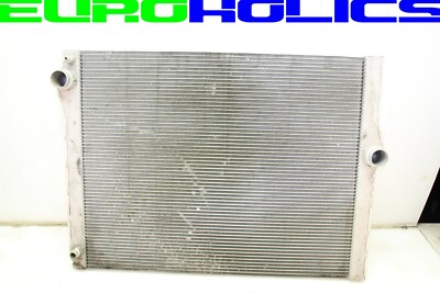 Két Nước Bmw Seri 7 Mã phụ tùng 17117570093