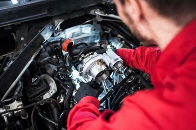 Kính Chắn Gió Trước Có Cảm Biến Bmw X6 Mã phụ tùng 51317179744