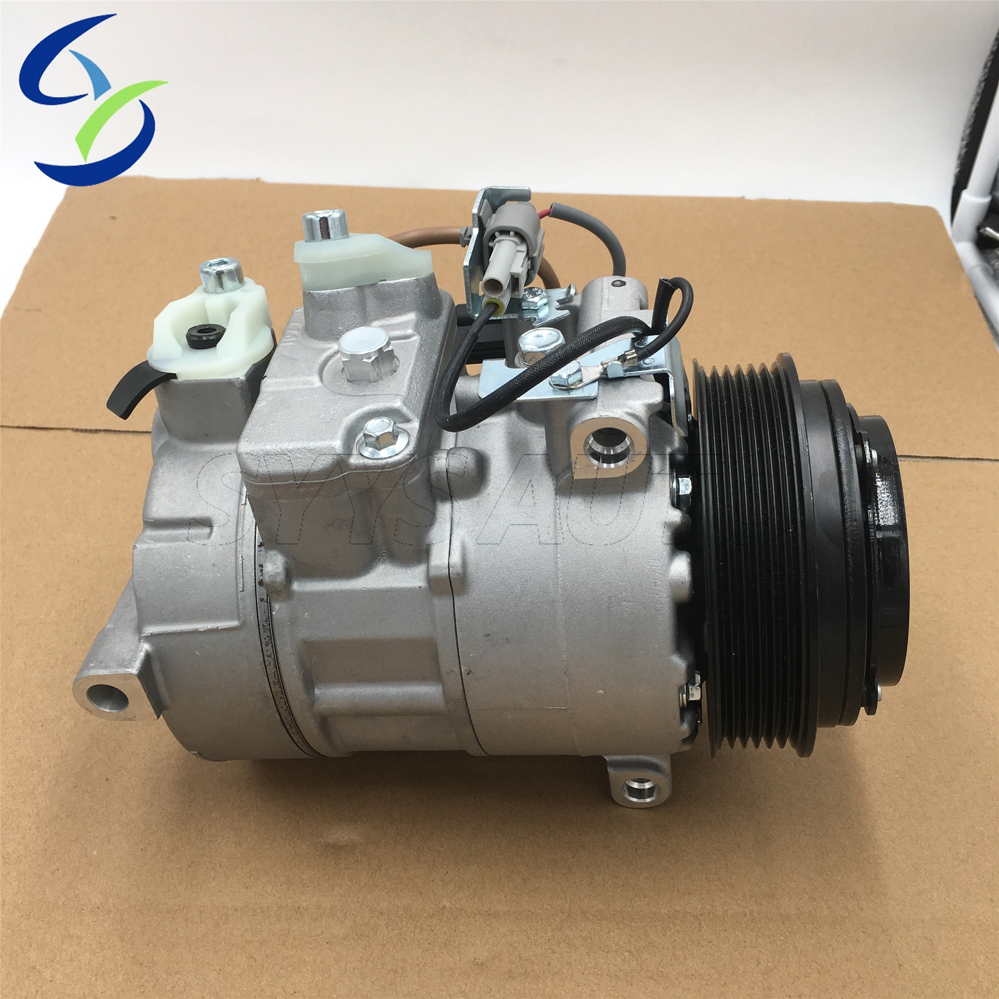 Lốc Điều Hòa Mercedes-Benz E Mã phụ tùng A0022303111