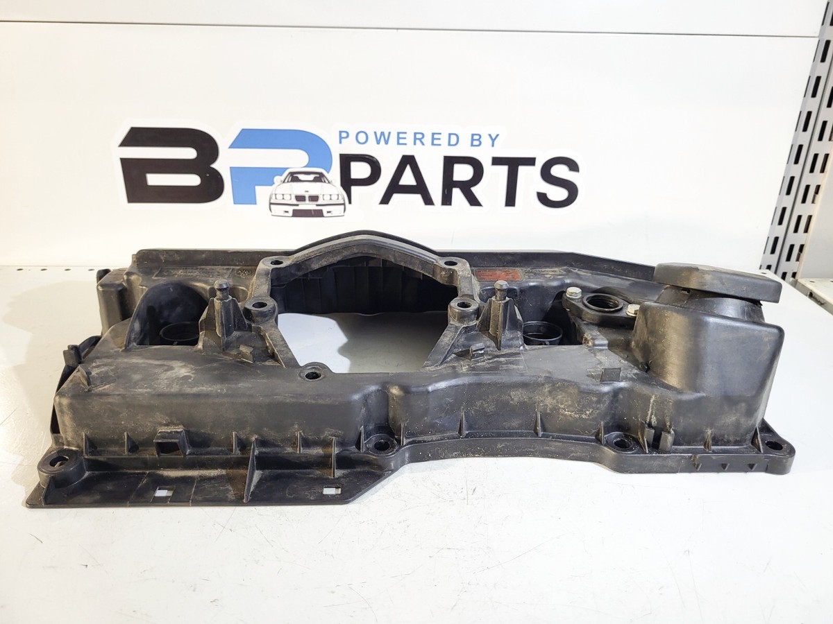 Nắp Dàn Cam Bmw Seri 3 Mã phụ tùng 11127568582