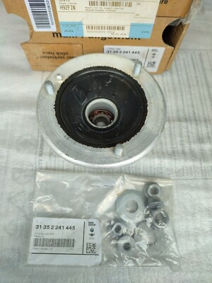 Bát Bèo Giảm Xóc Trước Bmw Seri 3 Mã phụ tùng 31352241445