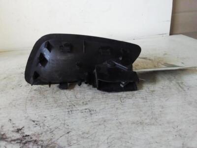 Tay Mở Cửa Trong Trước Trái Bmw Seri 3 Mã phụ tùng 51417144547